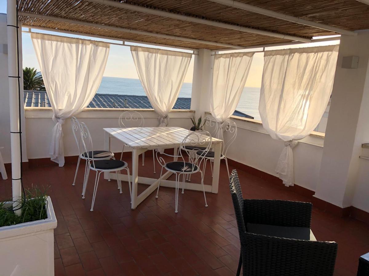 Villa La Terrazza Sul Mare à Santa Marinella Extérieur photo